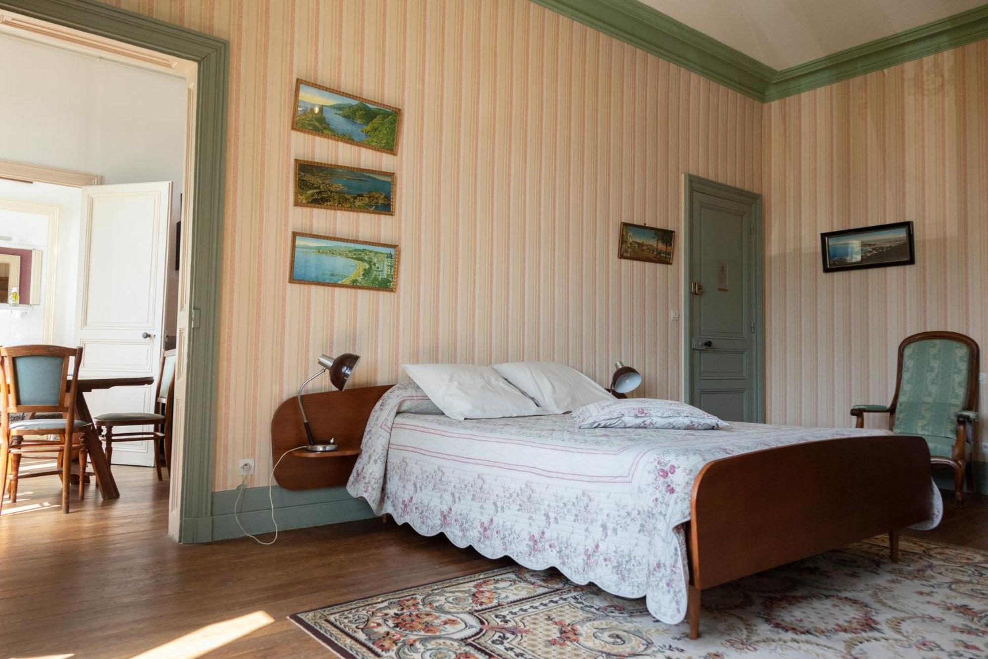 Le Domaine Du Meunier Hotel Mortagne-sur-Gironde Luaran gambar