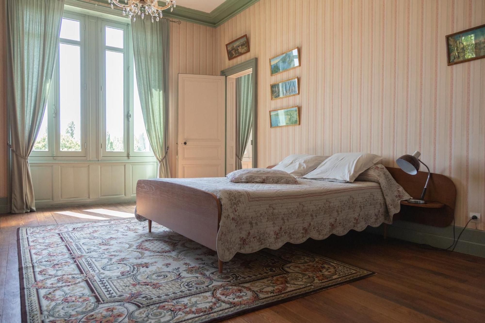 Le Domaine Du Meunier Hotel Mortagne-sur-Gironde Luaran gambar